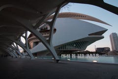 Val?ncia, Espanha - 28 de abril de 2019: Palau de les Arte Reina Sofia Queen Sofia Palace das artes, projetada por Calatrava foto de stock Val?ncia, Espanha - 28 de abril de 2019: Palau de les Arte Reina Sofia Queen Sofia Palace das artes, projetada por Calatrava foto de stock