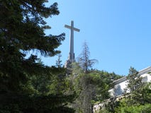 Valle de los Caidos, gravvalv av Francisco Franco San Lorenzo de El Escorial, Madrid, Spanien arkivfoton Valle de los Caidos, gravvalv av Francisco Franco San Lorenzo de El Escorial, Madrid, Spanien arkivfoton