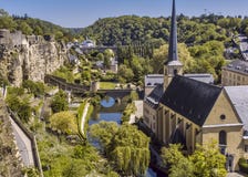 Vallei van Alzette in Luxemburg royalty-vrije stock fotografie Vallei van Alzette in Luxemburg royalty-vrije stock fotografie