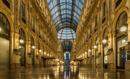 Van het de stadscentrum van Milaan galleriavittorio Emanuele royalty-vrije stock fotografie Van het de stadscentrum van Milaan galleriavittorio Emanuele royalty-vrije stock fotografie