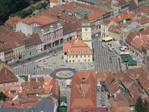 Vecchia estate di Brasov del centro urbano fotografia stock libera da diritti Vecchia estate di Brasov del centro urbano fotografia stock libera da diritti