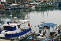 Vecchio porto di Limassol a novembre immagini stock Vecchio porto di Limassol a novembre immagini stock