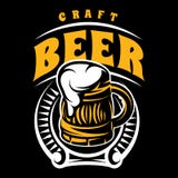 Vector il distintivo di colore con l'iscrizione con la tazza di birra e spumi royalty illustrazione gratis Vector il distintivo di colore con l'iscrizione con la tazza di birra e spumi royalty illustrazione gratis