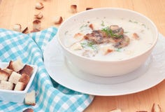Vegetarian Mushroom Cream-soup With Champignons Royalty Free Stock Images Vegetarian Mushroom Cream-soup With Champignons Royalty Free Stock Images