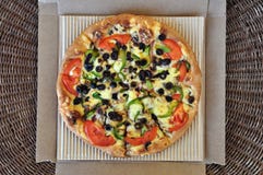 Vegetarian pizza takeaway food