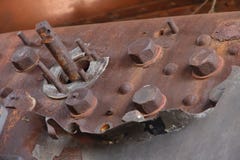 Verrostete Niete Und Stahlplatten Stockfoto - Bild von geschmiedet