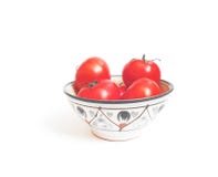 Verse tomaten in kom op witte achtergrond gezonde voedselgroenten royalty-vrije stock foto's Verse tomaten in kom op witte achtergrond gezonde voedselgroenten royalty-vrije stock foto's