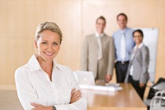 Verticale de beau directeur femelle images stock Verticale de beau directeur femelle images stock