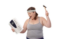 Verärgerte fette Frau mit Hammer und Skala lizenzfreies stockbild Verärgerte fette Frau mit Hammer und Skala lizenzfreies stockbild