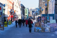 Via di Arbat di Mosca nell'orario invernale immagini stock Via di Arbat di Mosca nell'orario invernale immagini stock