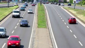 Video completo di traffico di automobili HD Video completo di traffico di automobili HD