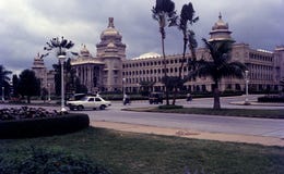 Vidhan Soudha, Bangalore imagenes de archivo Vidhan Soudha, Bangalore imagenes de archivo