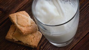 Vidrio de colada de leche y de galletas Vidrio de colada de leche y de galletas