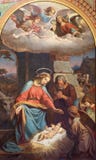 VIENNE : Fresque de scène de nativité par Karl von Blaas de 19 cent dans la nef de l'église d'Altlerchenfelder photographie stock VIENNE : Fresque de scène de nativité par Karl von Blaas de 19 cent dans la nef de l'église d'Altlerchenfelder photographie stock