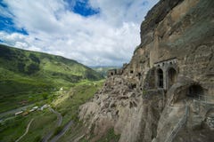 Ville Vardzia de caverne photographie stock libre de droits Ville Vardzia de caverne photographie stock libre de droits