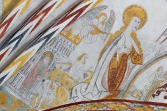 Virgen María que se coloca en el reino del cielo, un fresco gótico Imágenes de archivo libres de regalías Virgen María que se coloca en el reino del cielo, un fresco gótico Imágenes de archivo libres de regalías