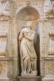 Virgin Mary Sculpture - Vaticano, Itália imagens de stock royalty free Virgin Mary Sculpture - Vaticano, Itália imagens de stock royalty free