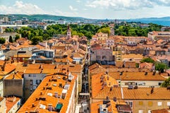 Vista aerea di vecchia città di Zadar in Croazia fotografia stock libera da diritti Vista aerea di vecchia città di Zadar in Croazia fotografia stock libera da diritti