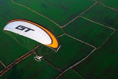 Vista aérea de Paramotor fotos de stock royalty free Vista aérea de Paramotor fotos de stock royalty free