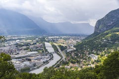 Vista aérea panorâmico da cidade de Grenoble, França Imagem de Stock Vista aérea panorâmico da cidade de Grenoble, França Imagem de Stock