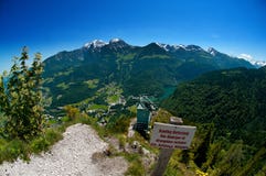 Vista da Gruenstein più a Jenner e a Hoher Goell immagini stock Vista da Gruenstein più a Jenner e a Hoher Goell immagini stock