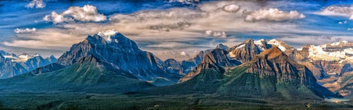 Vista del paesaggio del Canada Rocky Mountains Panorama Vista del paesaggio del Canada Rocky Mountains Panorama