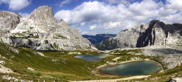 Vista maravilhosa das dolomites foto de stock Vista maravilhosa das dolomites foto de stock