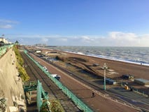 Vista preciosa del centro turístico de Brighton Pier foto de archivo libre de regalías Vista preciosa del centro turístico de Brighton Pier foto de archivo libre de regalías