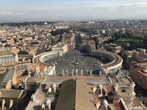 Vista superior del cuadrado del Vaticano de Roma foto de archivo libre de regalías Vista superior del cuadrado del Vaticano de Roma foto de archivo libre de regalías