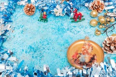 vita röda stjärnor för abstrakt för bakgrundsjul mörk för garnering modell för design invitation new year festlig bakgrund ny xma arkivbilder vita röda stjärnor för abstrakt för bakgrundsjul mörk för garnering modell för design invitation new year festlig bakgrund ny xma arkivbilder