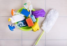 Vloer schoonmakend voorraden en materiaal royalty-vrije stock afbeelding Vloer schoonmakend voorraden en materiaal royalty-vrije stock afbeelding