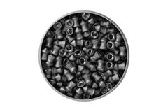 Vogelperspektive einer Aluminiumdose Luftgewehrführungskugeln lokalisiert auf weißem Hintergrund mit Beschneidungspfad lizenzfreies stockfoto Vogelperspektive einer Aluminiumdose Luftgewehrführungskugeln lokalisiert auf weißem Hintergrund mit Beschneidungspfad lizenzfreies stockfoto
