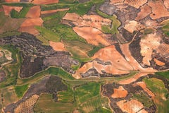 Vogelperspektive von Feldern des ländlichen Gebietes/Grün und von olivgrünen Plantagen/ stockfoto Vogelperspektive von Feldern des ländlichen Gebietes/Grün und von olivgrünen Plantagen/ stockfoto