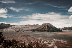 Volcano Bromo et volcan Batok photo libre de droits Volcano Bromo et volcan Batok photo libre de droits