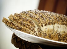 Vollständiges Kornbrot lizenzfreies stockfoto Vollständiges Kornbrot lizenzfreies stockfoto