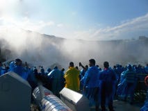 Voyage inoubliable d'été aux chutes du Niagara images stock Voyage inoubliable d'été aux chutes du Niagara images stock