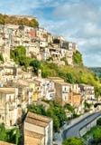 Vue de Raguse, une ville d'héritage de l'UNESCO en Sicile, Italie photo stock Vue de Raguse, une ville d'héritage de l'UNESCO en Sicile, Italie photo stock