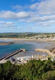 Vue de St Michaels Mount Cornwall du port images stock Vue de St Michaels Mount Cornwall du port images stock