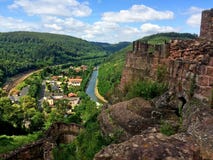 Vue panoramique du château Lutzelbourg Photo stock Vue panoramique du château Lutzelbourg Photo stock