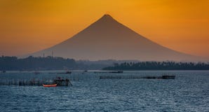 Vulkan Mayon, Donsol, Philippinen lizenzfreies stockfoto Vulkan Mayon, Donsol, Philippinen lizenzfreies stockfoto