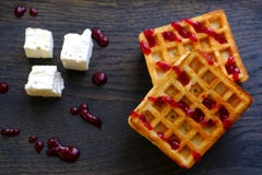 Waffers, pastelles ed inceppamento viennesi fotografia stock Waffers, pastelles ed inceppamento viennesi fotografia stock