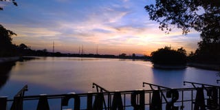 Wallpapers Sunrise at the Lake Edge stock photography Wallpapers Sunrise at the Lake Edge stock photography