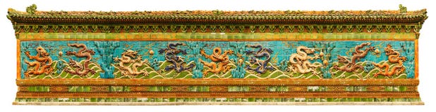 Wand von neun Drachen in der Verbotenen Stadt, Peking Bevor das Südtor der Verbotenen Stadt die berühmte Wand von Dr. neun steht stockfoto Wand von neun Drachen in der Verbotenen Stadt, Peking Bevor das Südtor der Verbotenen Stadt die berühmte Wand von Dr. neun steht stockfoto