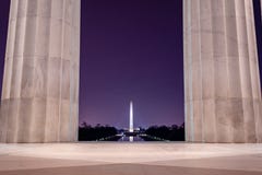 Washington Monument, vu de Lincoln Memorial photographie stock libre de droits Washington Monument, vu de Lincoln Memorial photographie stock libre de droits