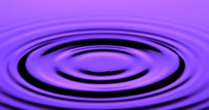 Wassertropfen fallendes 4k stock video Wassertropfen fallendes 4k stock video