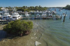 waterfront fotografia stock libera da diritti waterfront fotografia stock libera da diritti