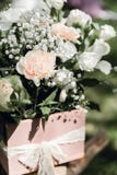 Wedding floristry Состав свежих цветков стоковое фото rf Wedding floristry Состав свежих цветков стоковое фото rf