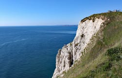 Weergeven van Hooken undercliff op het Bier aan Branscombe-gang in Devon, Engeland stock fotografie Weergeven van Hooken undercliff op het Bier aan Branscombe-gang in Devon, Engeland stock fotografie