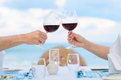 Weinrösten lizenzfreies stockbild Weinrösten lizenzfreies stockbild