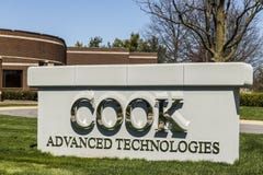 West-Lafayette - Circa April 2017: KOK Advanced Technologies, een dochteronderneming van de KOK Group II royalty-vrije stock afbeelding West-Lafayette - Circa April 2017: KOK Advanced Technologies, een dochteronderneming van de KOK Group II royalty-vrije stock afbeelding